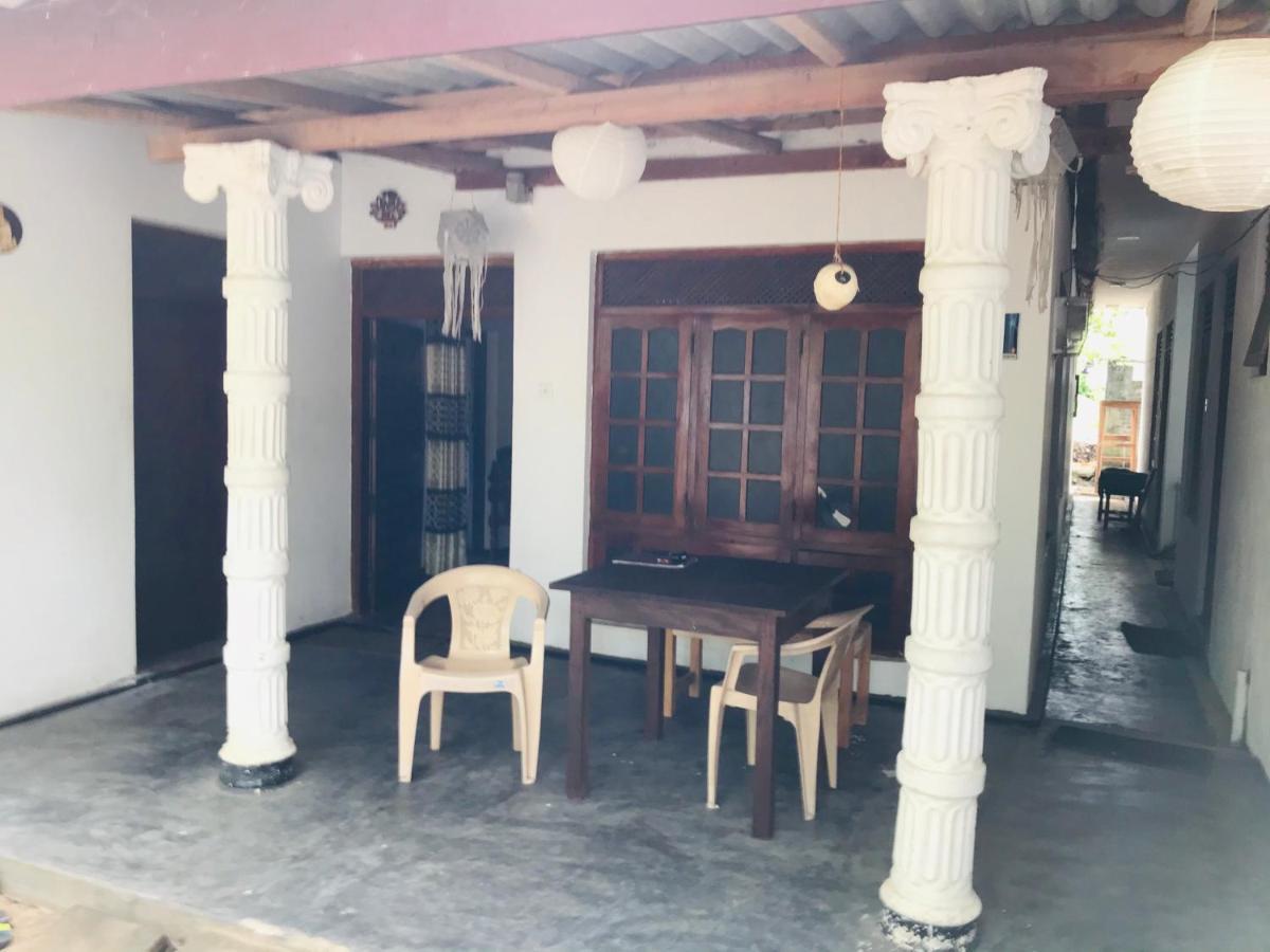 Chithra Homestay Tangalle Kültér fotó